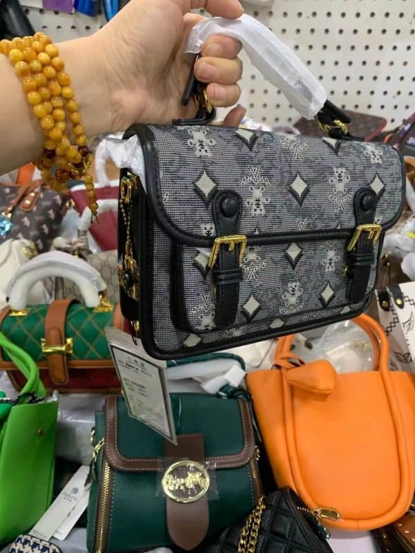 Stock  Goods Women Hands Bag - Image 2
