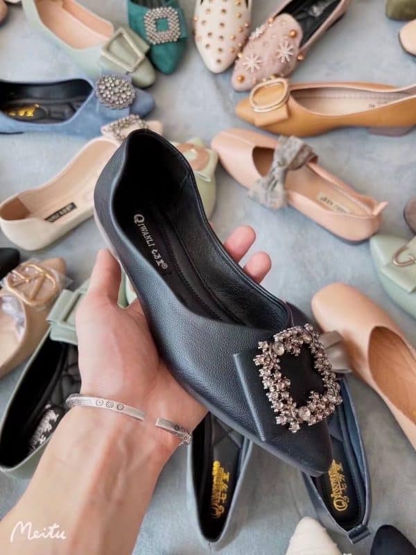 Stock Shoes Women Slippers - Image 3